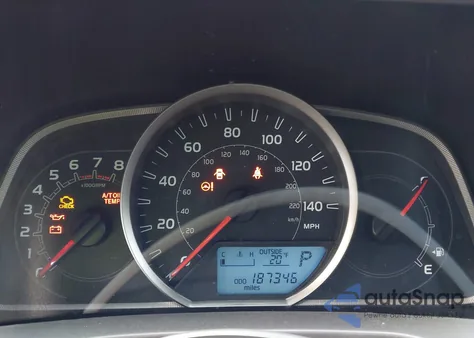 2015 Toyota Rav4 Xle z USA, uszkodzony, nr VIN 2T3RFREV3FW347048